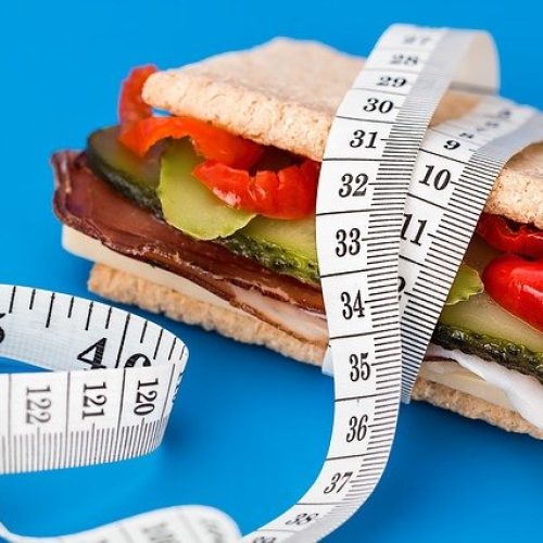 Alimentação Saudável ou Dieta Restritiva? entenda de vez!